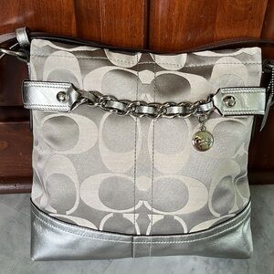 Coach Rare Crossbody/ Shoulder Bag Like New signature C silver/ metallic leather